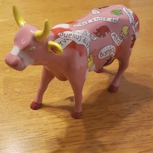 CowParade Polite Cow Collectible Figurine Hello Languages World 2004